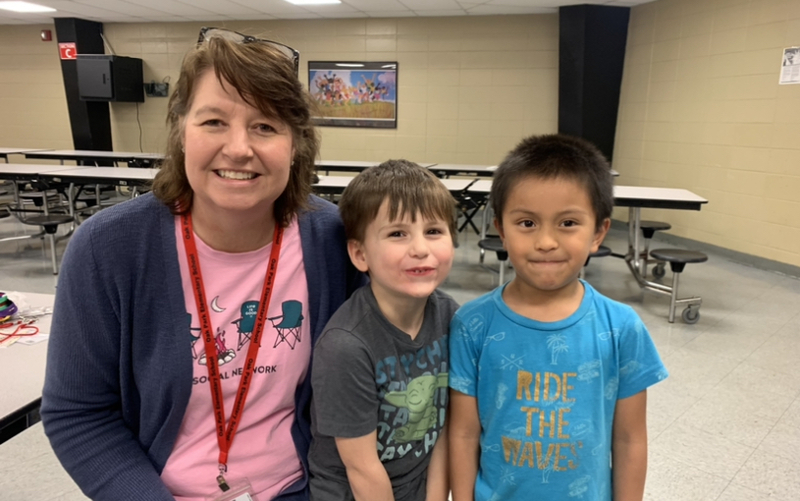 Reading All Around Us! Oak Park Elementary School